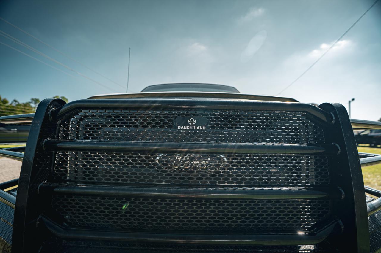 Ford Super Duty F-250 SRW 4WD SuperCab 142" Lariat 2012
