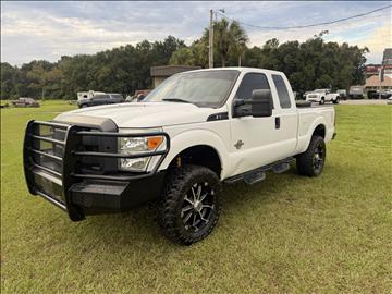 2012 Ford Super Duty F-250 SRW 4WD SuperCab 142" Lariat