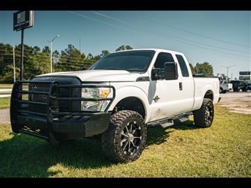 2012 Ford Super Duty F-250 SRW 4WD SuperCab 142" Lariat