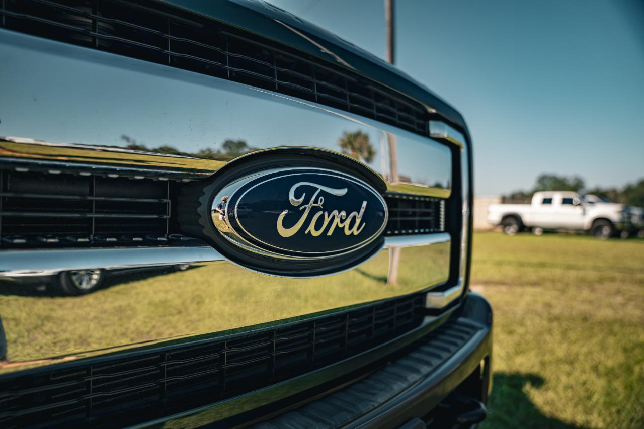 Ford Super Duty F-250 SRW 4WD Crew Cab 156" King Ranch 2016
