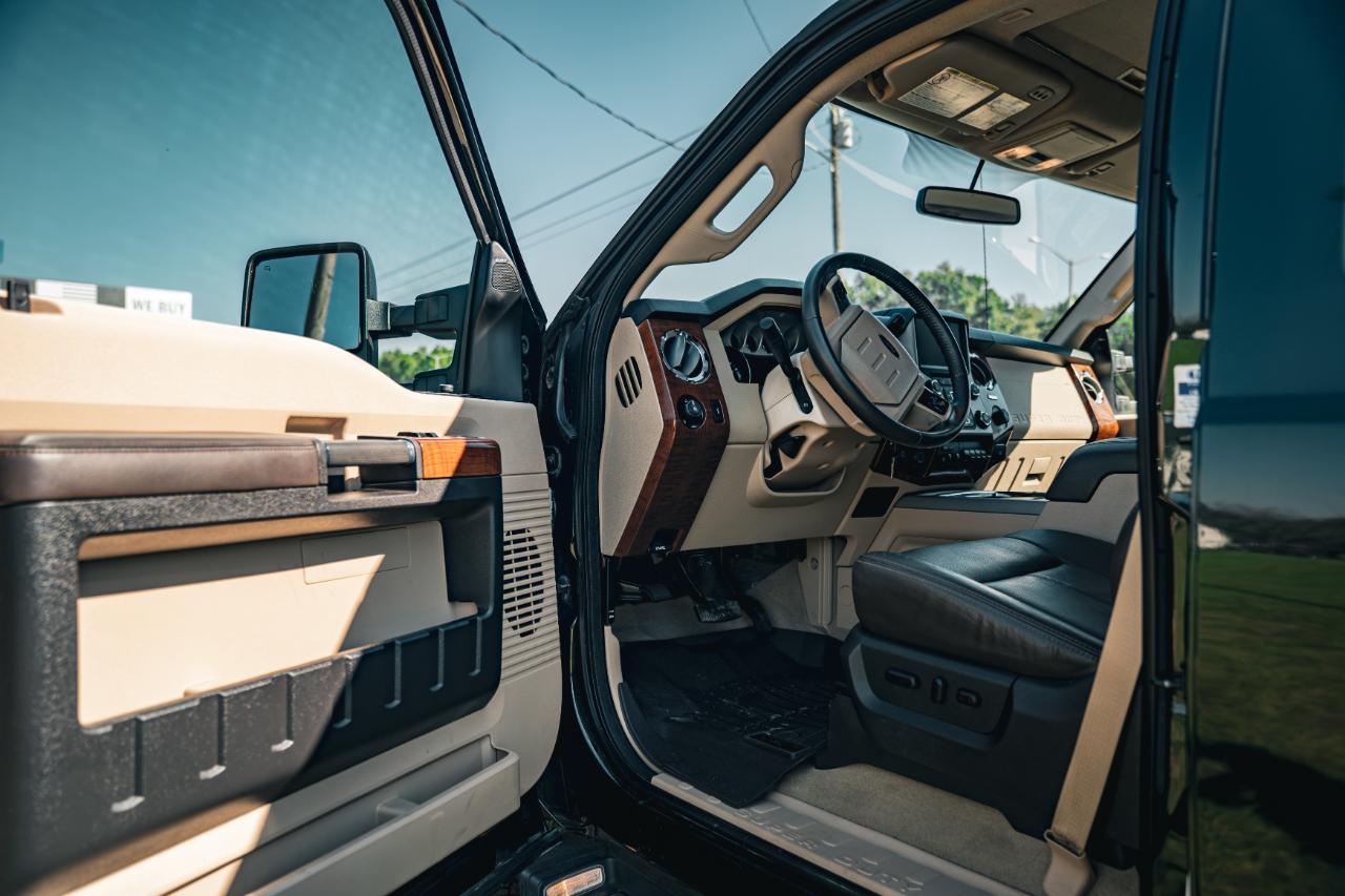 Ford Super Duty F-250 SRW 4WD Crew Cab 156" King Ranch 2016