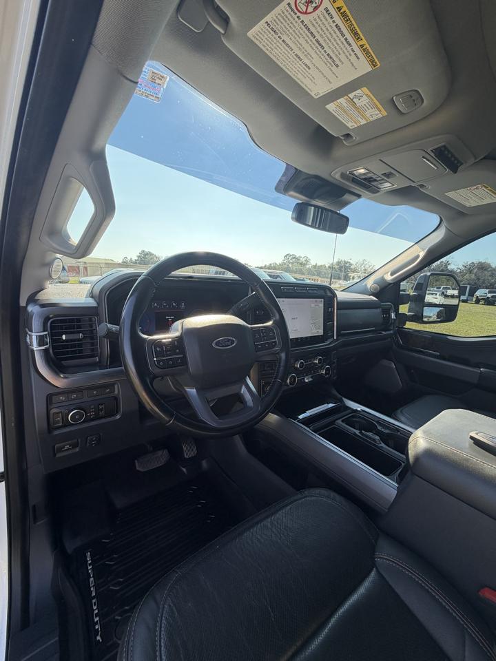 Ford Super Duty F-250 SRW  2023