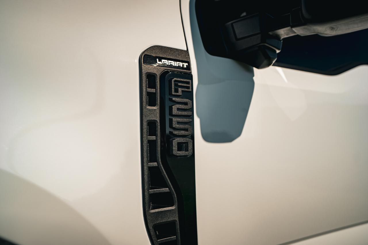 Ford Super Duty F-250 SRW  2023