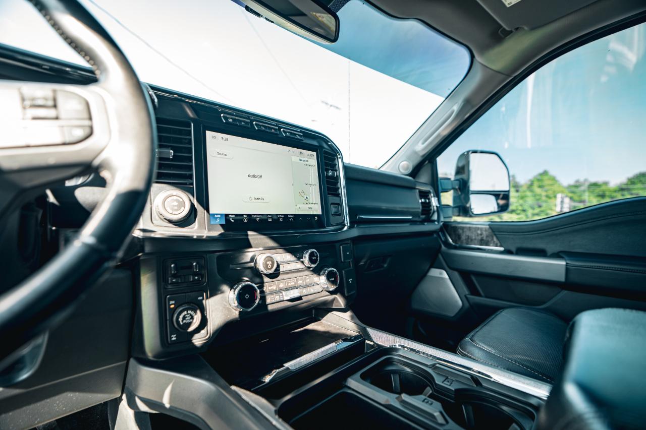 Ford Super Duty F-250 SRW  2023