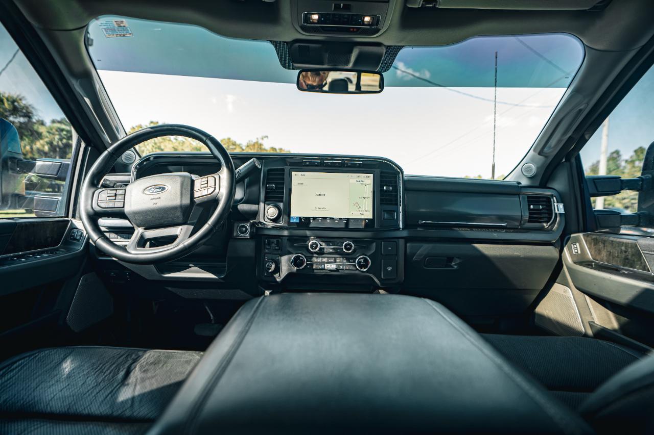 Ford Super Duty F-250 SRW  2023