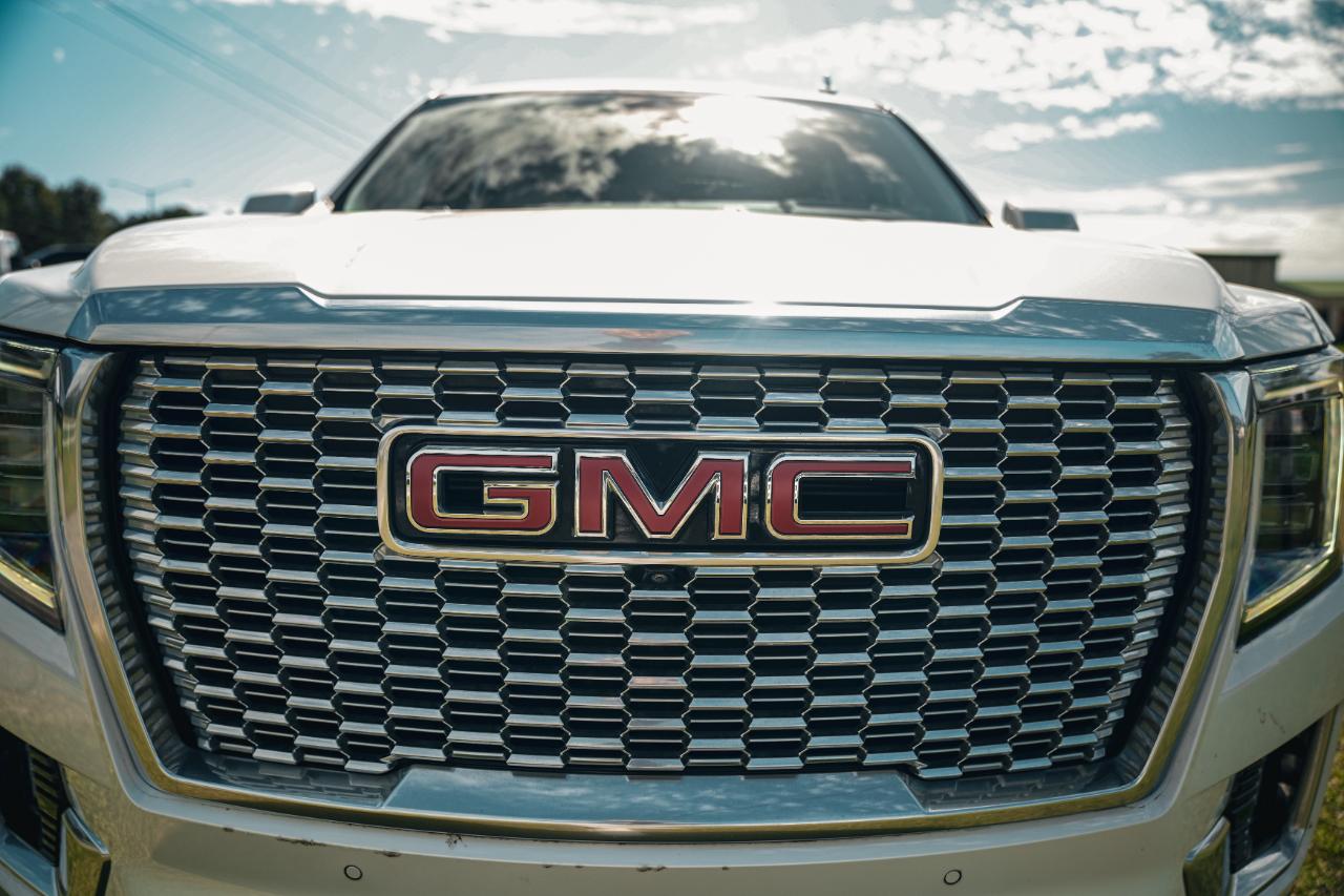 GMC Yukon 4WD 4dr Denali 2023