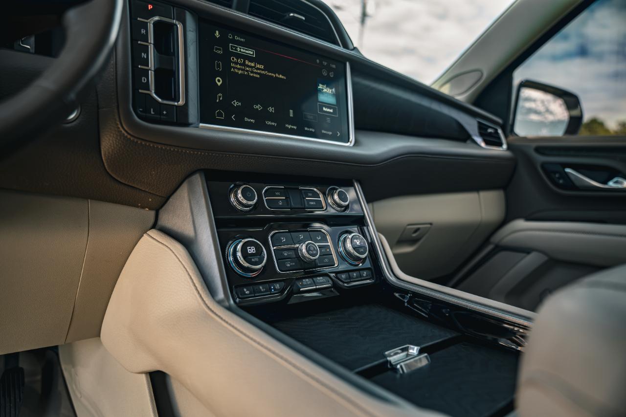 GMC Yukon 4WD 4dr Denali 2023