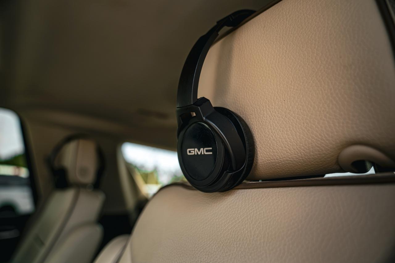 GMC Yukon 4WD 4dr Denali 2023
