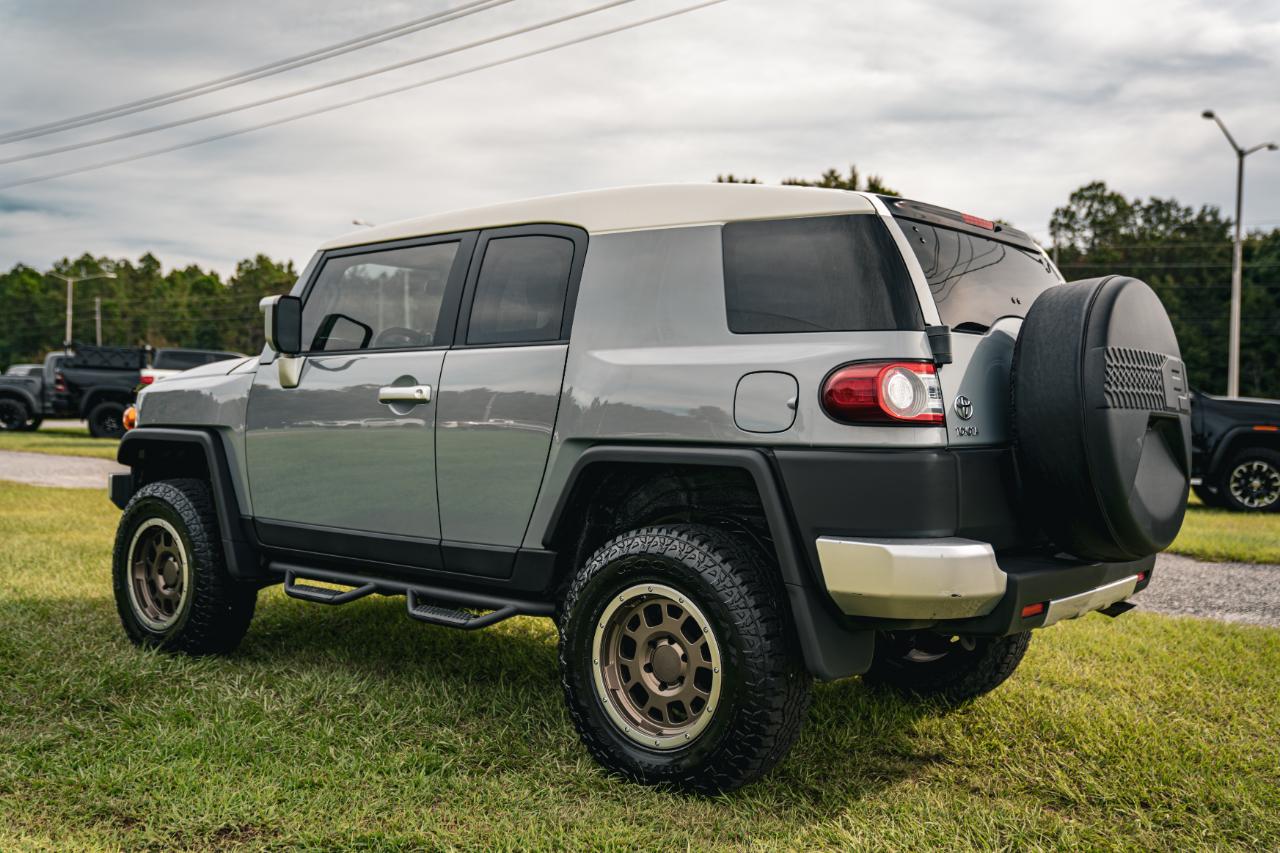 Toyota FJ Cruiser 4WD 4dr Auto (Natl) 2014