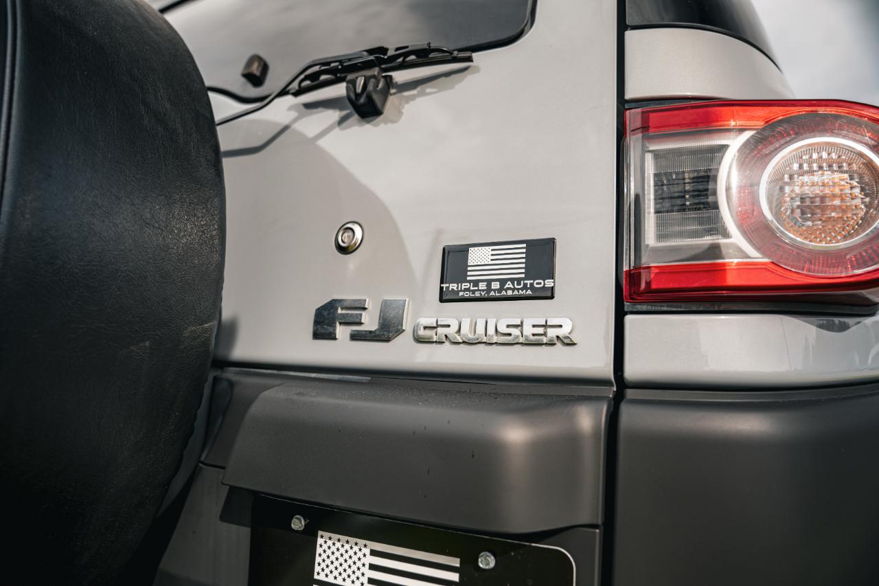 Toyota FJ Cruiser 4WD 4dr Auto (Natl) 2014