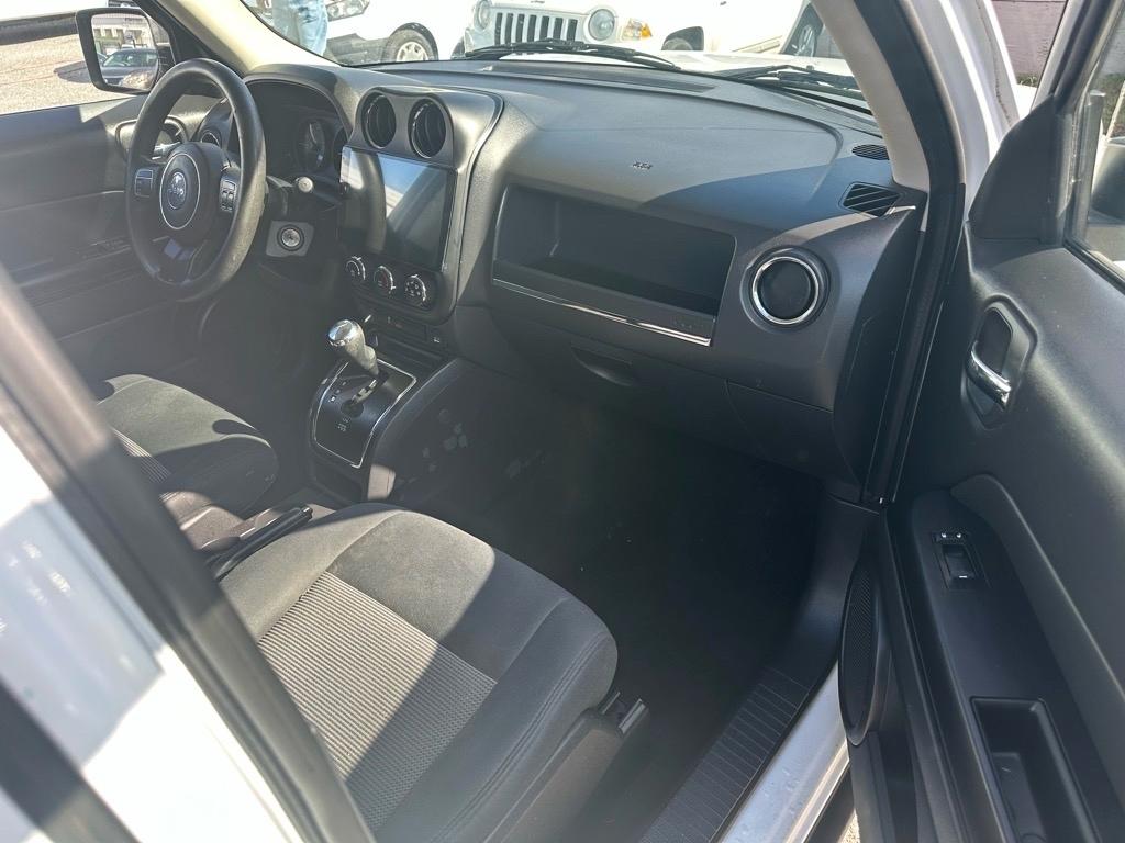 Jeep Patriot 4WD 4dr Sport 2015