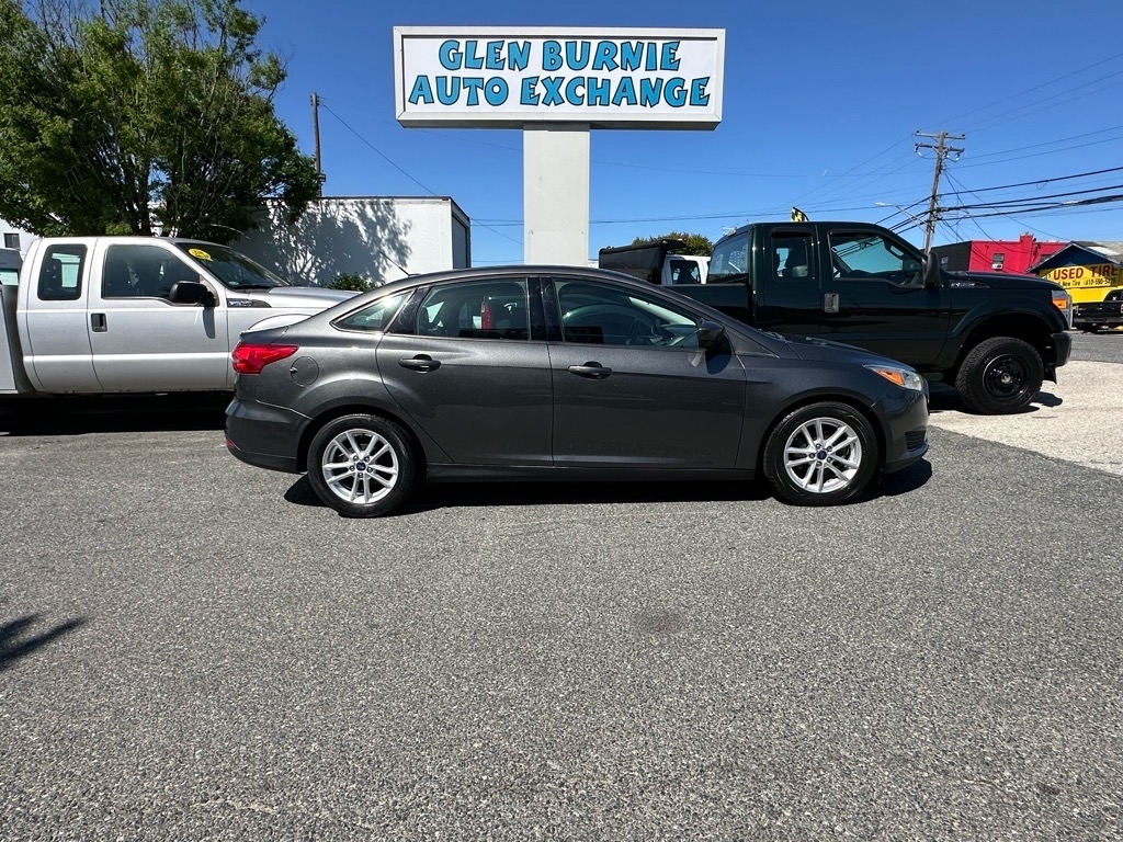 Ford Focus SE Sedan 2018