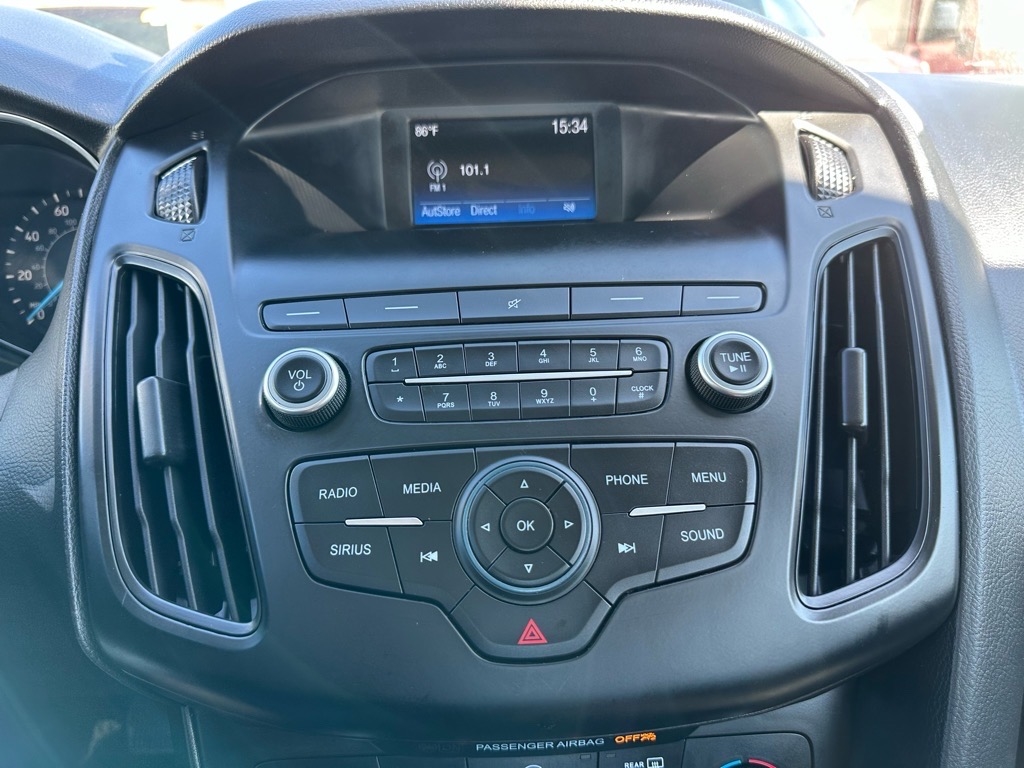 Ford Focus SE Sedan 2018