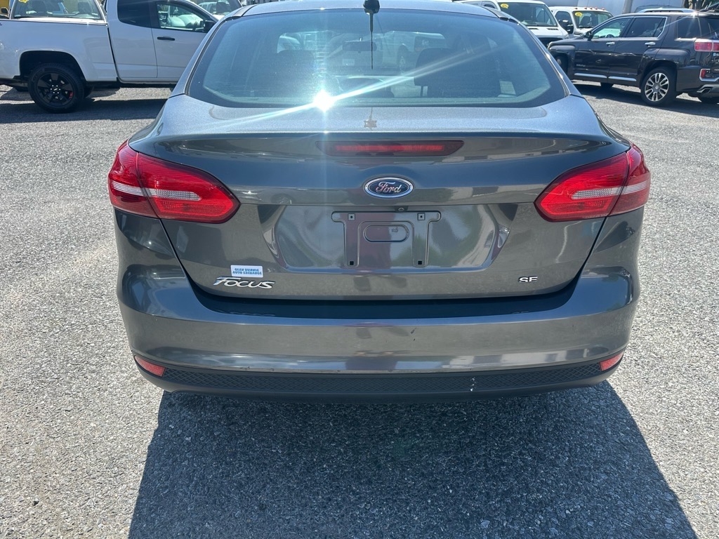 Ford Focus SE Sedan 2018 Ford Focus SE Sedan 2018