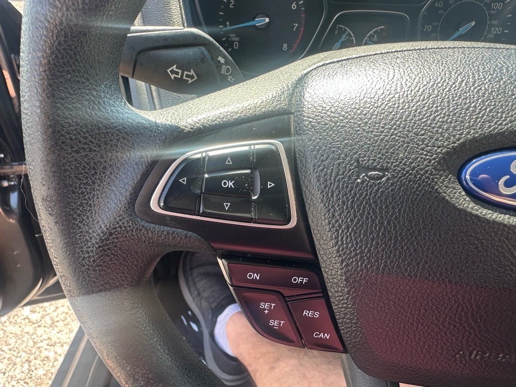 Ford Focus SE Sedan 2018 Ford Focus SE Sedan 2018