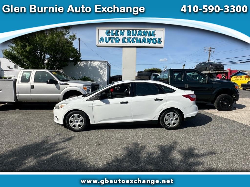 2014 Ford Focus S's photo