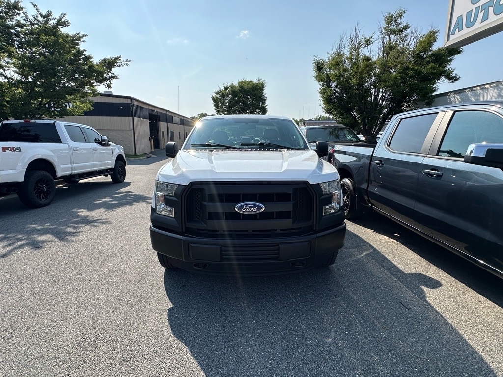 Ford F-150 4WD SuperCab 145" XLT 2016 Ford F-150 4WD SuperCab 145" XLT 2016