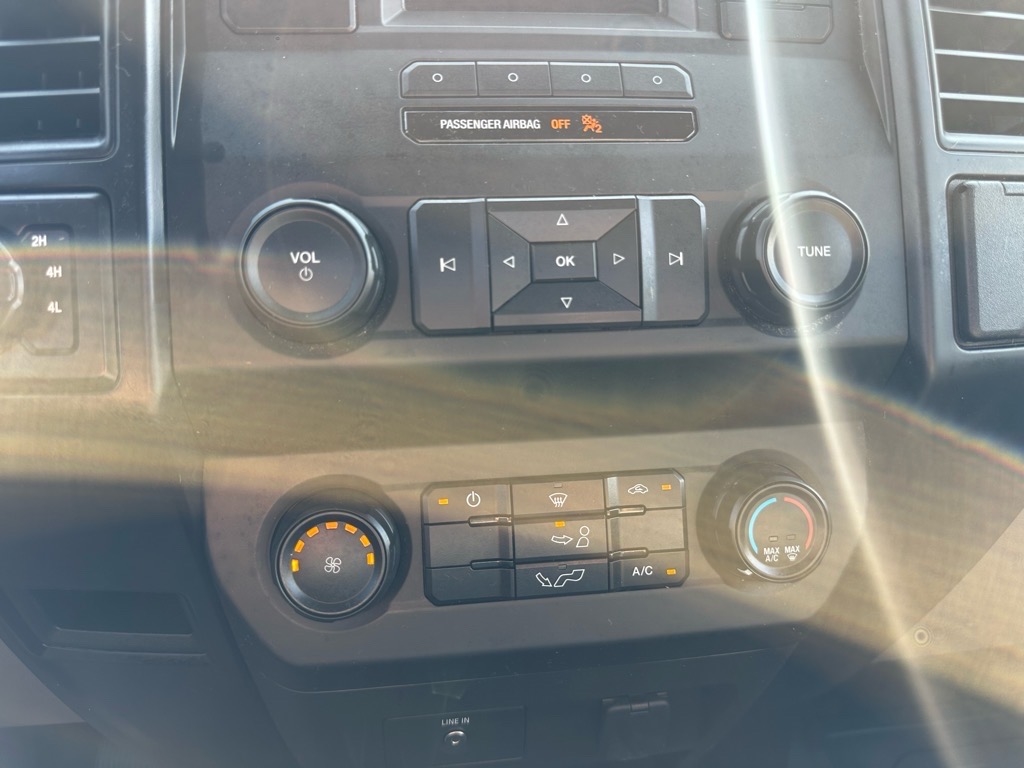 Ford F-150 4WD SuperCab 145" XLT 2016 Ford F-150 4WD SuperCab 145" XLT 2016