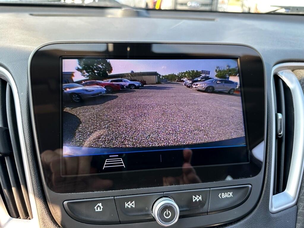 Chevrolet Malibu 4dr Sdn LS w/1FL 2019