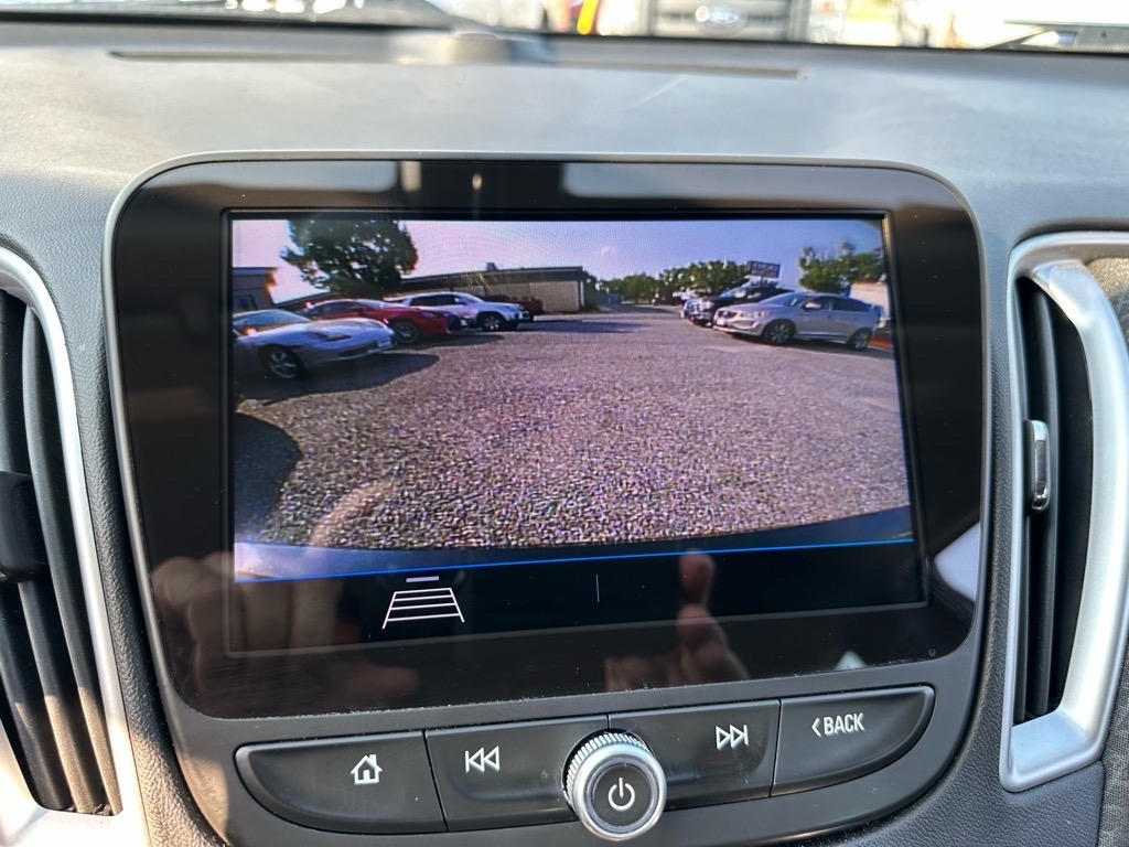 Chevrolet Malibu 4dr Sdn LS w/1FL 2019