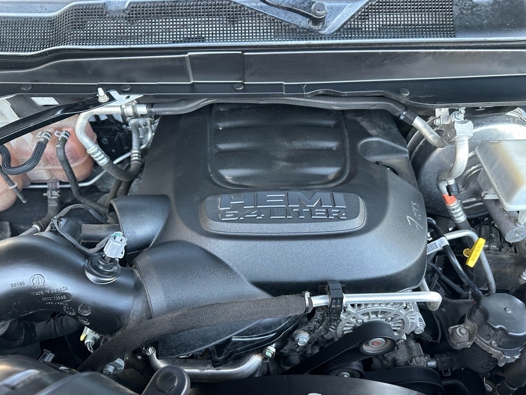 RAM 2500 Tradesman 4x4 Crew Cab 8' Box 2020 RAM 2500 Tradesman 4x4 Crew Cab 8' Box 2020