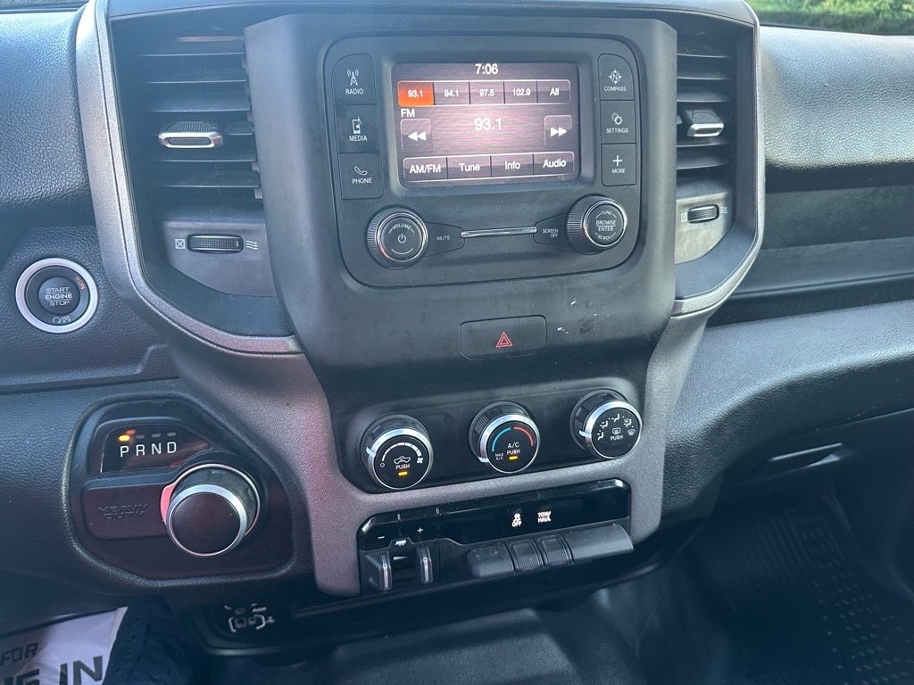 RAM 2500 Tradesman 4x4 Crew Cab 8' Box 2020 RAM 2500 Tradesman 4x4 Crew Cab 8' Box 2020