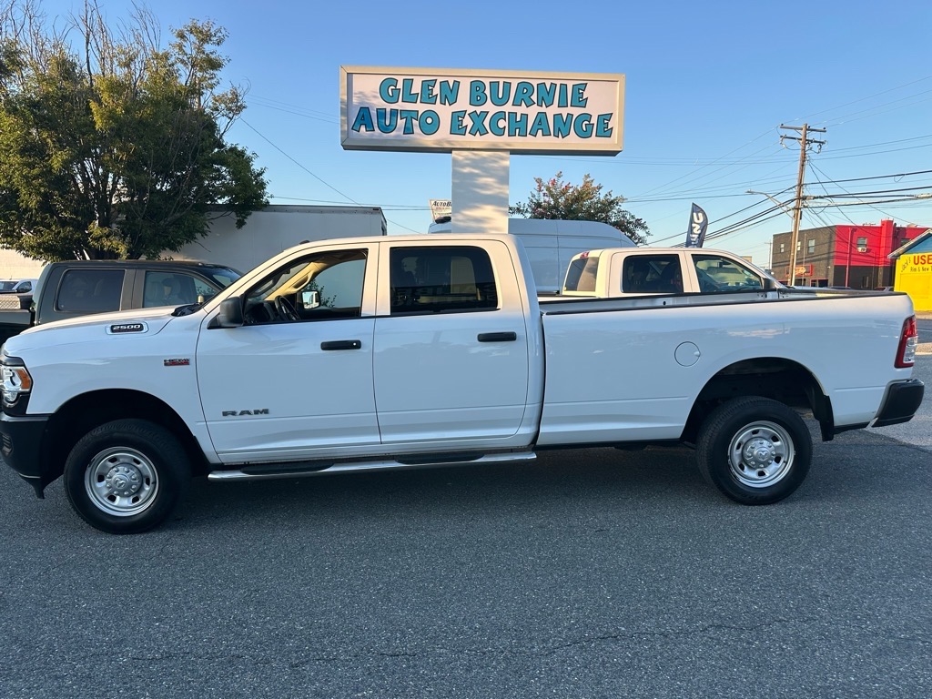 2020 RAM 2500 Tradesman 4x4 Crew Cab 8' Box