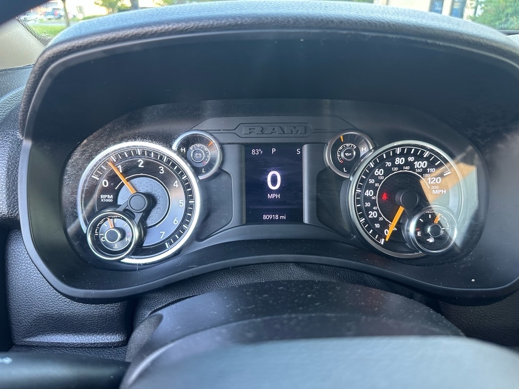 RAM 2500 Tradesman 4x4 Crew Cab 8' Box 2020