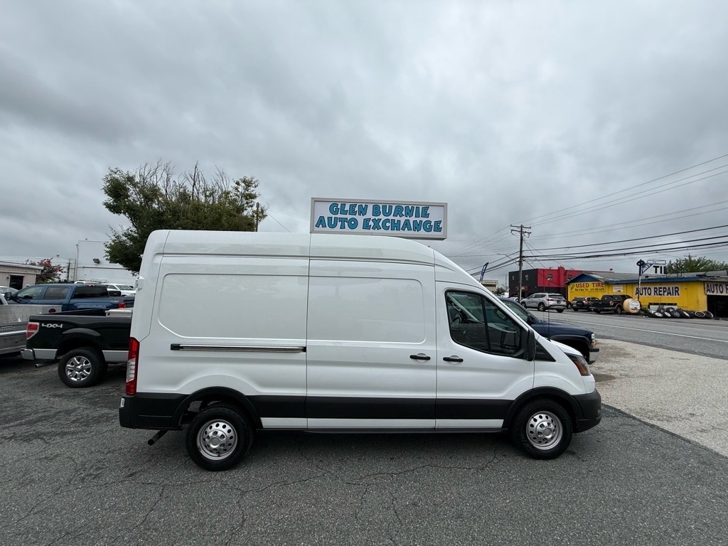 Ford Transit Cargo Van T-350 148" Hi Rf 9500 GVWR AWD 2022 Ford Transit Cargo Van T-350 148" Hi Rf 9500 GVWR AWD 2022