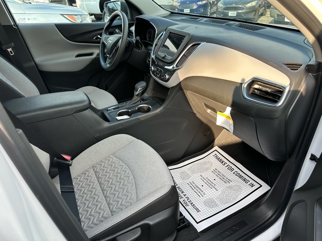 Chevrolet Equinox AWD 4dr LS w/1FL 2024