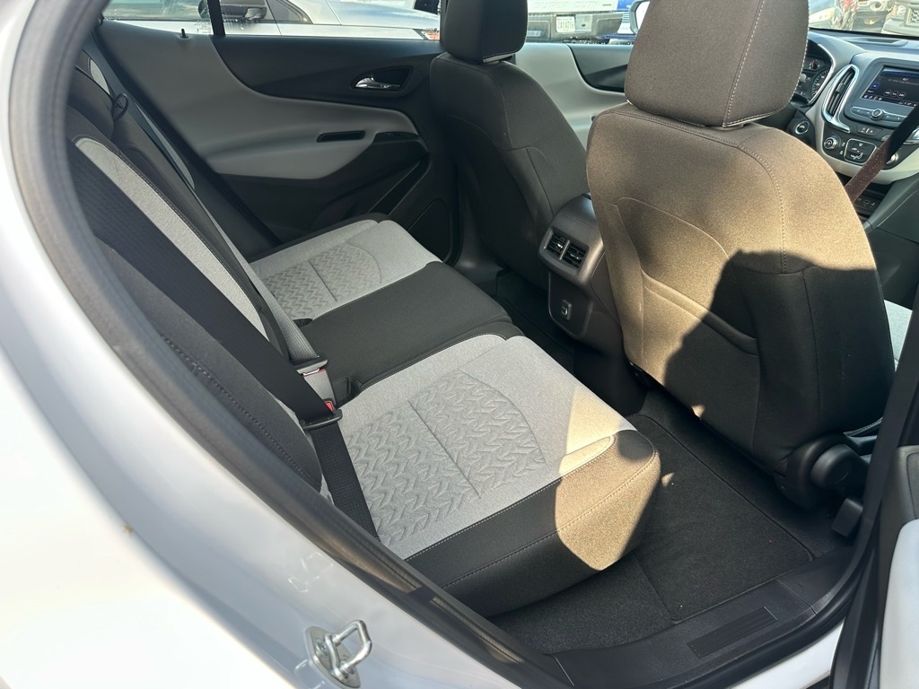 Chevrolet Equinox AWD 4dr LS w/1FL 2024