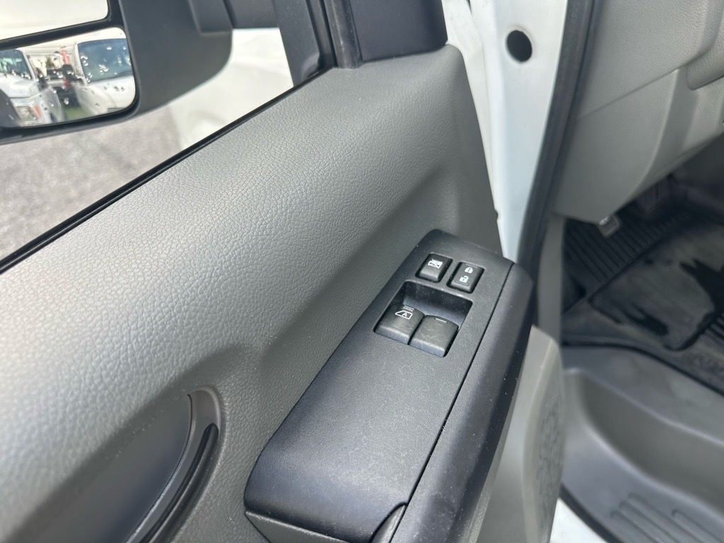 Nissan NV Cargo NV1500 Standard Roof V6 SV 2021 Nissan NV Cargo NV1500 Standard Roof V6 SV 2021