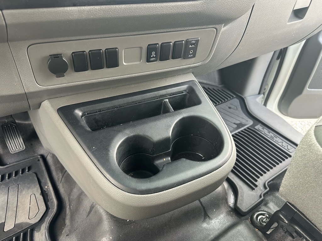 Nissan NV Cargo NV1500 Standard Roof V6 SV 2021 Nissan NV Cargo NV1500 Standard Roof V6 SV 2021