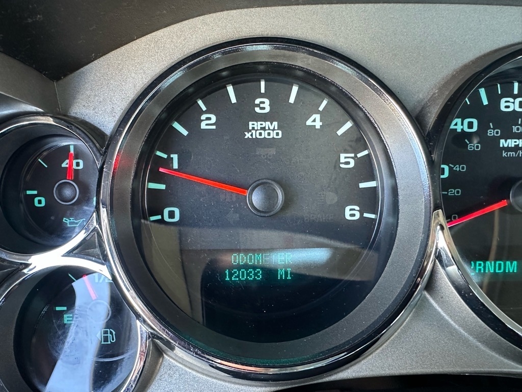 Chevrolet Silverado 2500HD 4WD Reg Cab 133.7" Work Truck 2013 Chevrolet Silverado 2500HD 4WD Reg Cab 133.7" Work Truck 2013