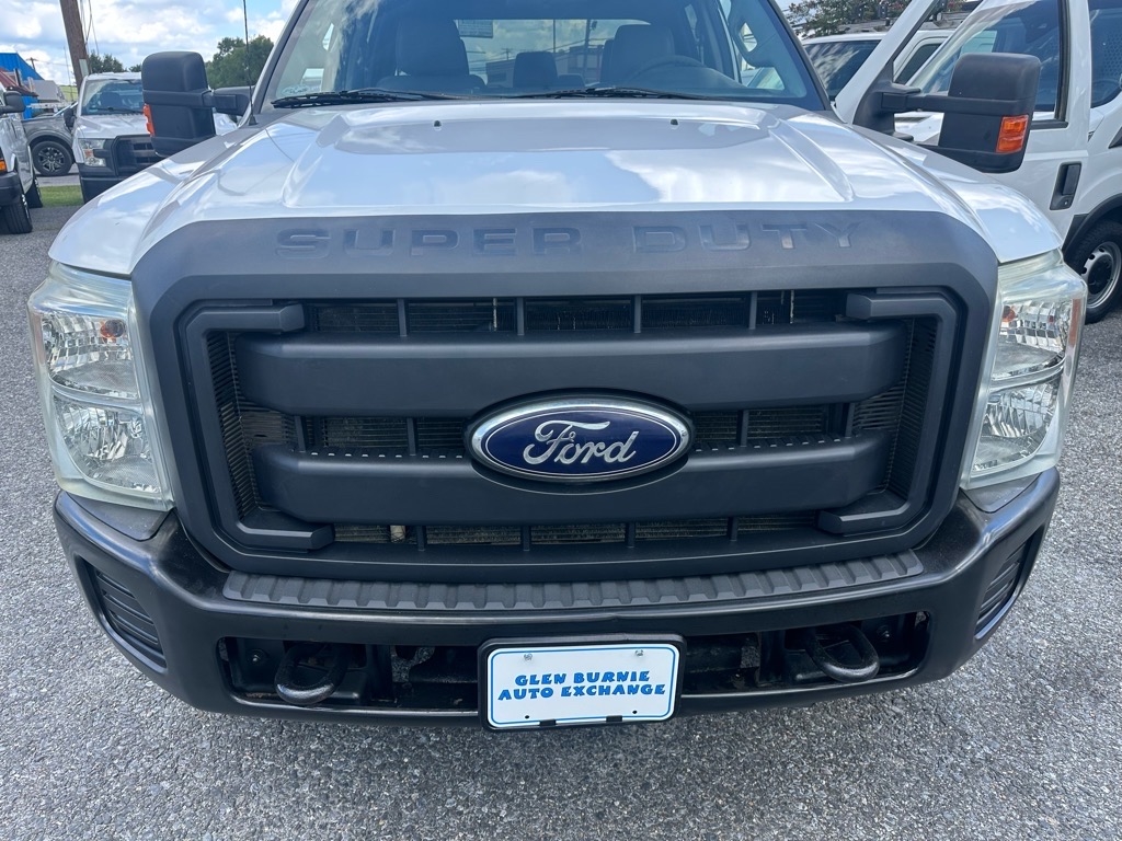 Ford Super Duty F-350 SRW 4WD Crew Cab 172" XL 2012 Ford Super Duty F-350 SRW 4WD Crew Cab 172" XL 2012