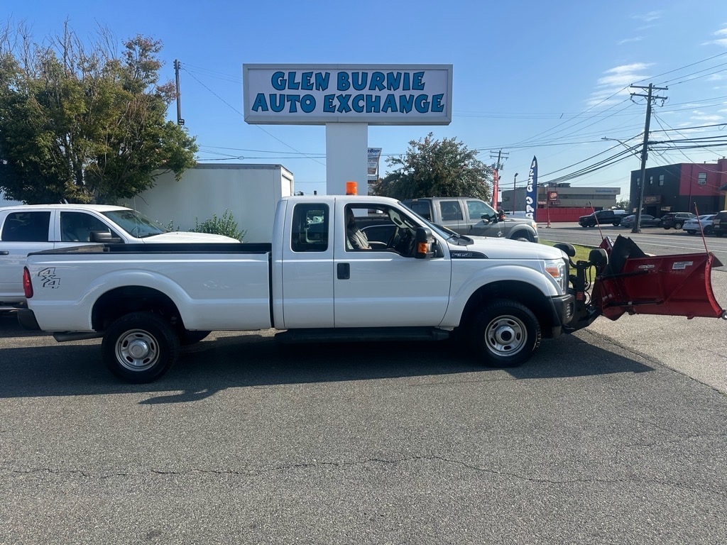 Ford Super Duty F-350 SRW 4WD SuperCab 162" WB 60" CA XL 2012 Ford Super Duty F-350 SRW 4WD SuperCab 162" WB 60" CA XL 2012