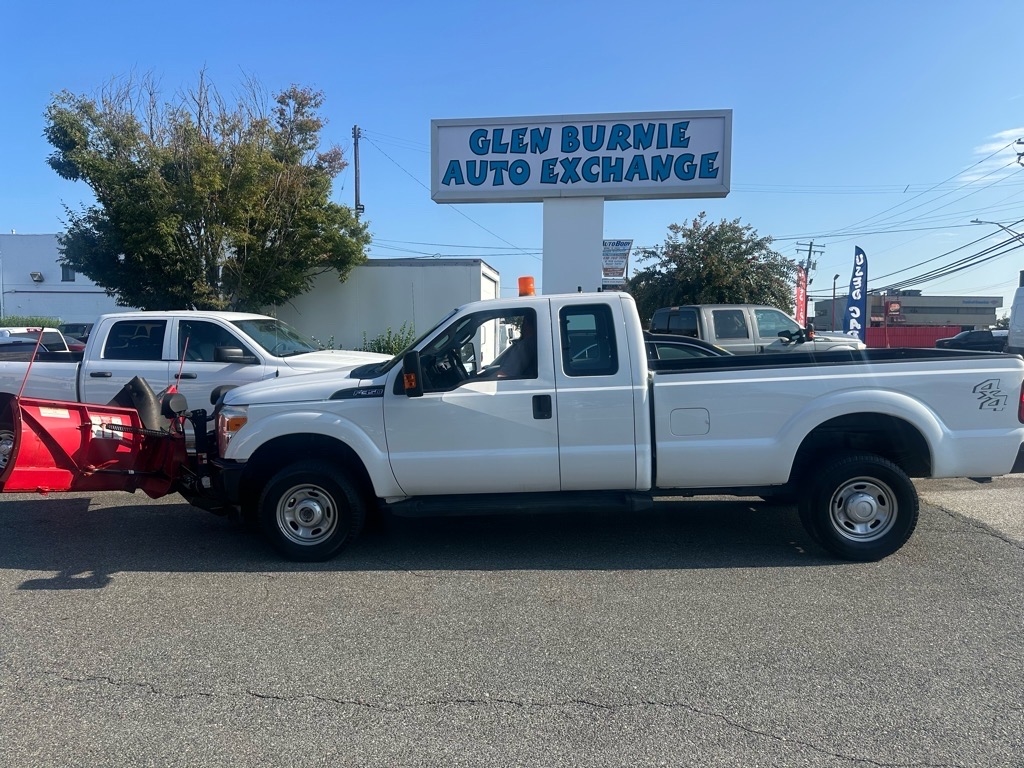 2012 Ford Super Duty F-350 SRW 4WD SuperCab 162" WB 60" CA XL