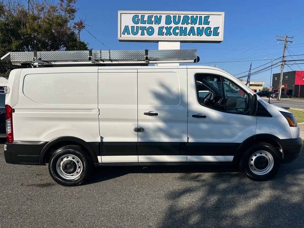 Ford Transit Van T-150 130" Low Rf 8600 GVWR Swing-Out RH Dr 2019 Ford Transit Van T-150 130" Low Rf 8600 GVWR Swing-Out RH Dr 2019