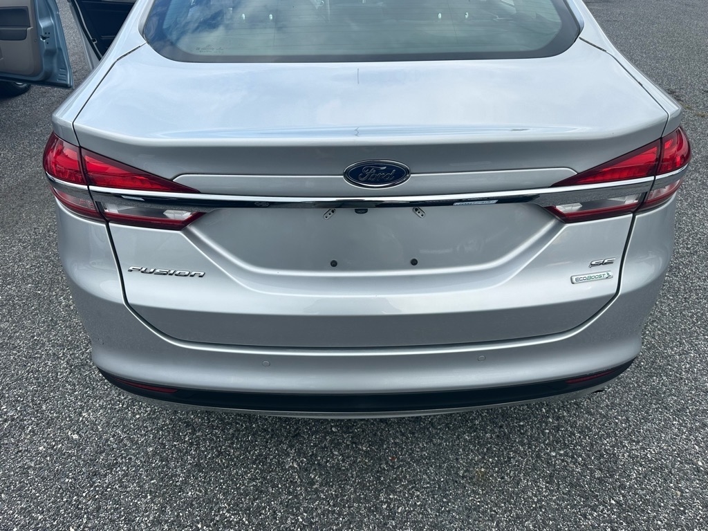 Ford Fusion SE FWD 2017 Ford Fusion SE FWD 2017
