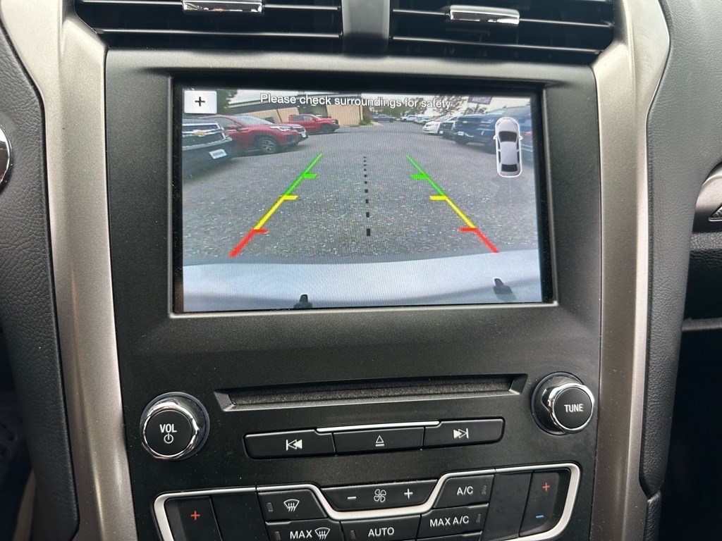 Ford Fusion SE FWD 2017 Ford Fusion SE FWD 2017