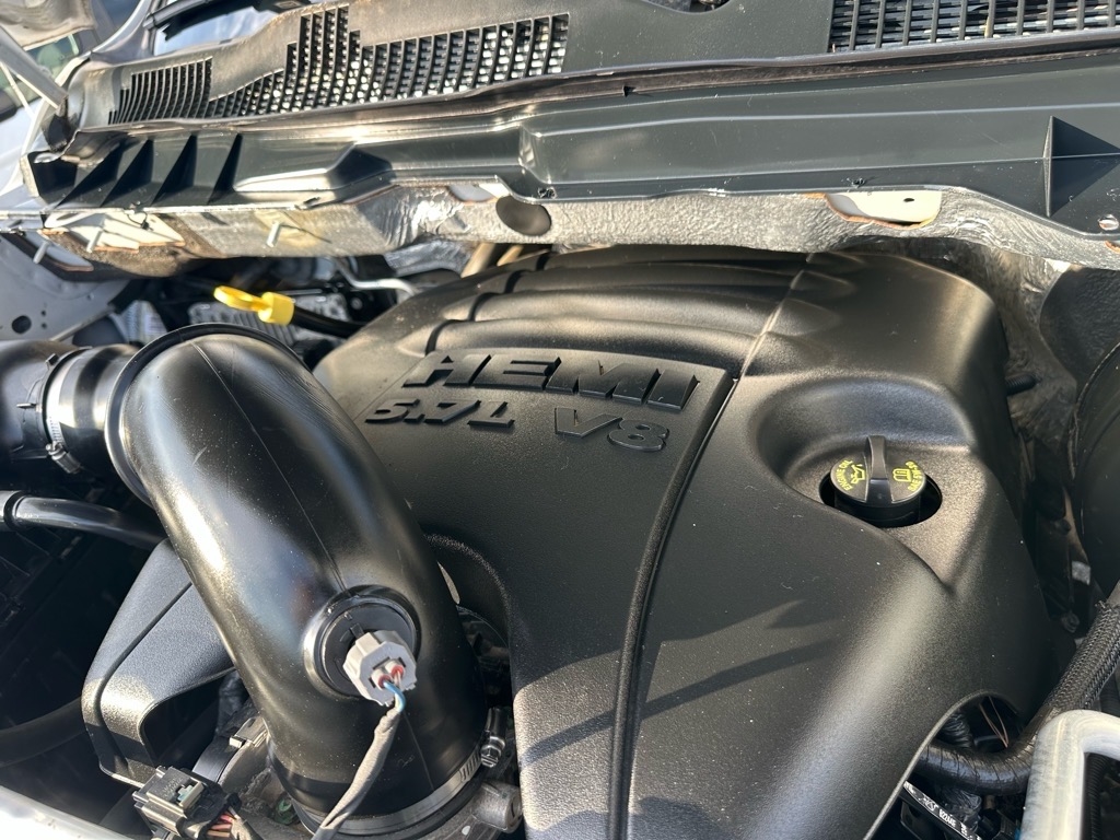 RAM 2500 Tradesman 4x4 Crew Cab 6'4" Box 2018