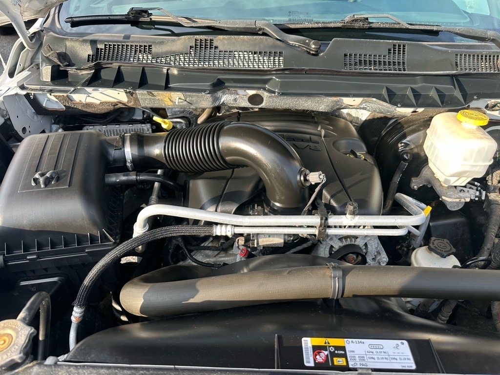 RAM 2500 Tradesman 4x4 Crew Cab 6'4" Box 2018