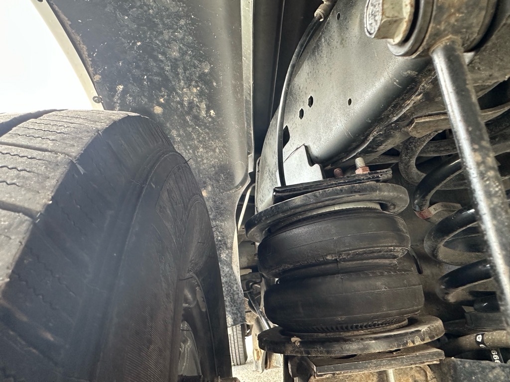 RAM 2500 Tradesman 4x4 Crew Cab 6'4" Box 2018