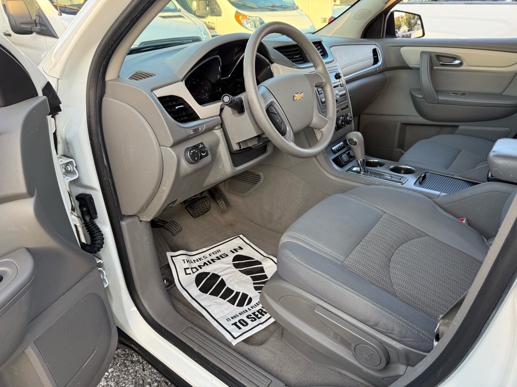 Chevrolet Traverse AWD 4dr LS 2015 Chevrolet Traverse AWD 4dr LS 2015