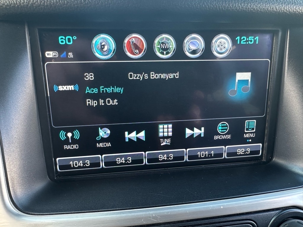 GMC Yukon XL 4WD 4dr SLT Standard Edition 2019 GMC Yukon XL 4WD 4dr SLT Standard Edition 2019
