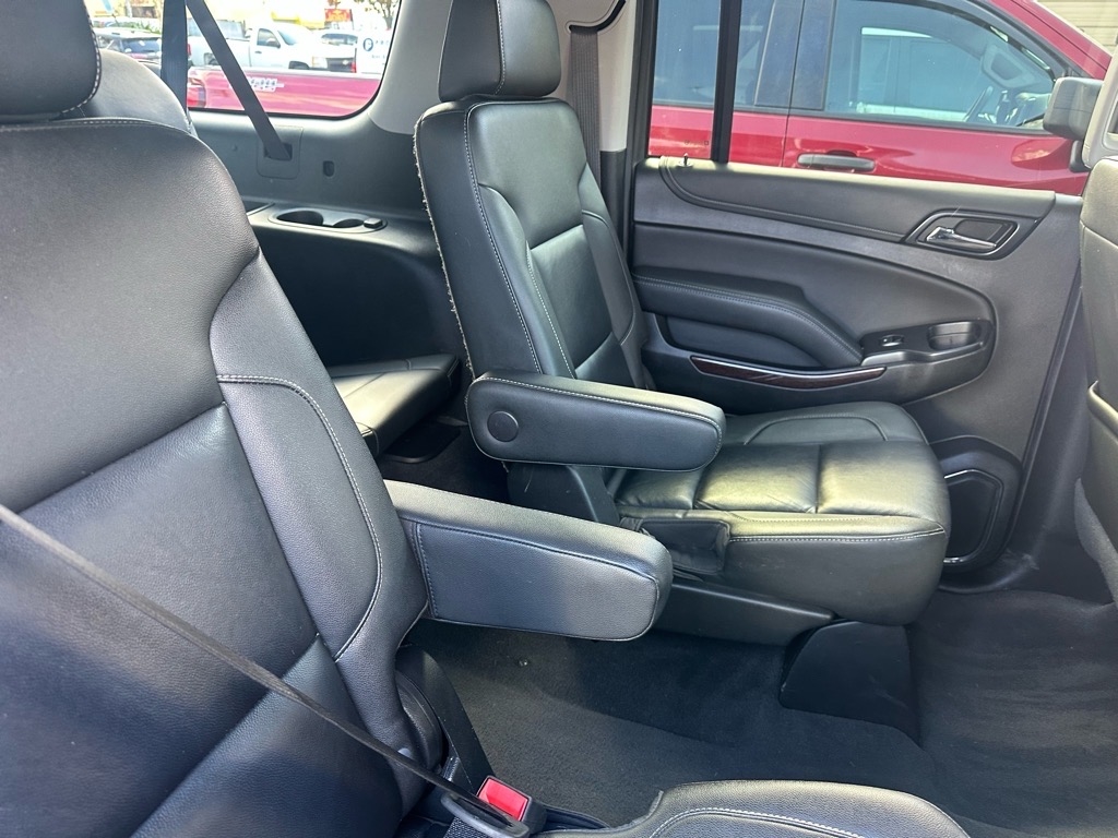 GMC Yukon XL 4WD 4dr SLT Standard Edition 2019 GMC Yukon XL 4WD 4dr SLT Standard Edition 2019