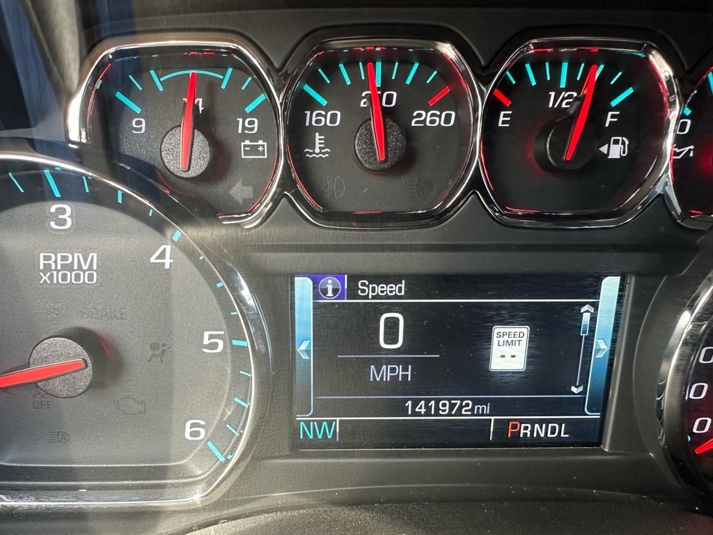 GMC Yukon XL 4WD 4dr SLT Standard Edition 2019 GMC Yukon XL 4WD 4dr SLT Standard Edition 2019
