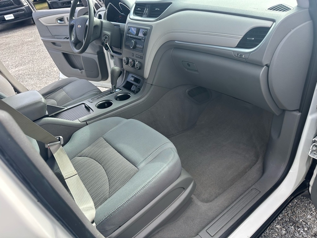 Chevrolet Traverse AWD 4dr LS 2015 Chevrolet Traverse AWD 4dr LS 2015