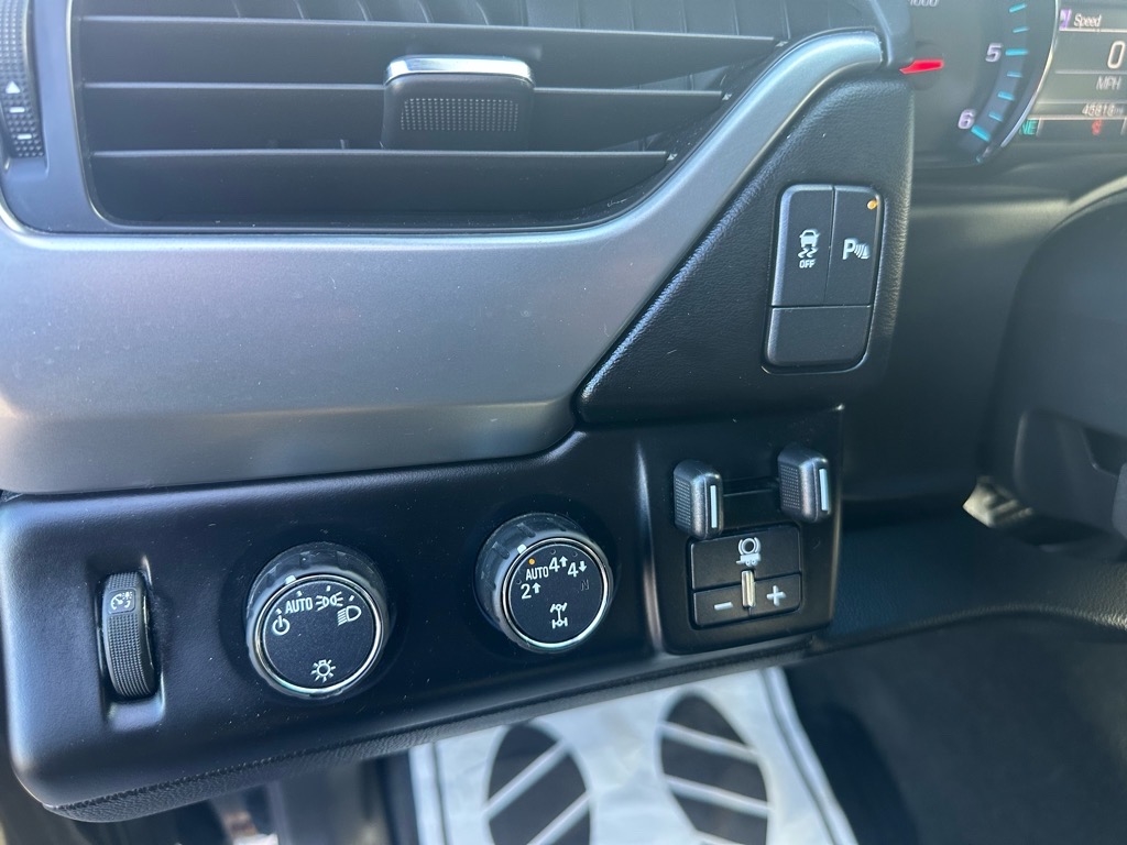 Chevrolet Tahoe 4WD 4dr LS 2018 Chevrolet Tahoe 4WD 4dr LS 2018