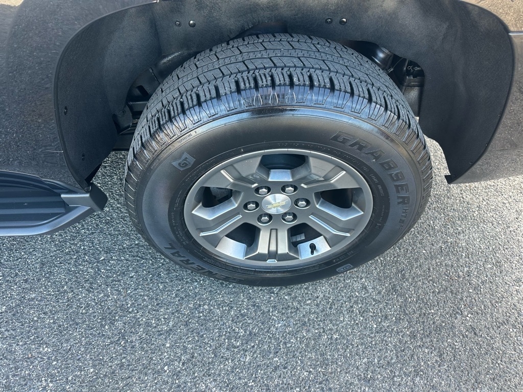 Chevrolet Tahoe 4WD 4dr LS 2018